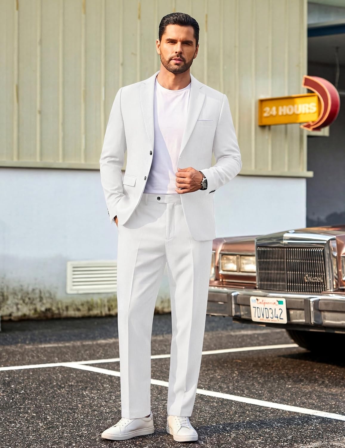 image:imageCOOFANDY Mens Suits 2 Piece Classic Fit Casual Suits Set 2 Button SuitWhite