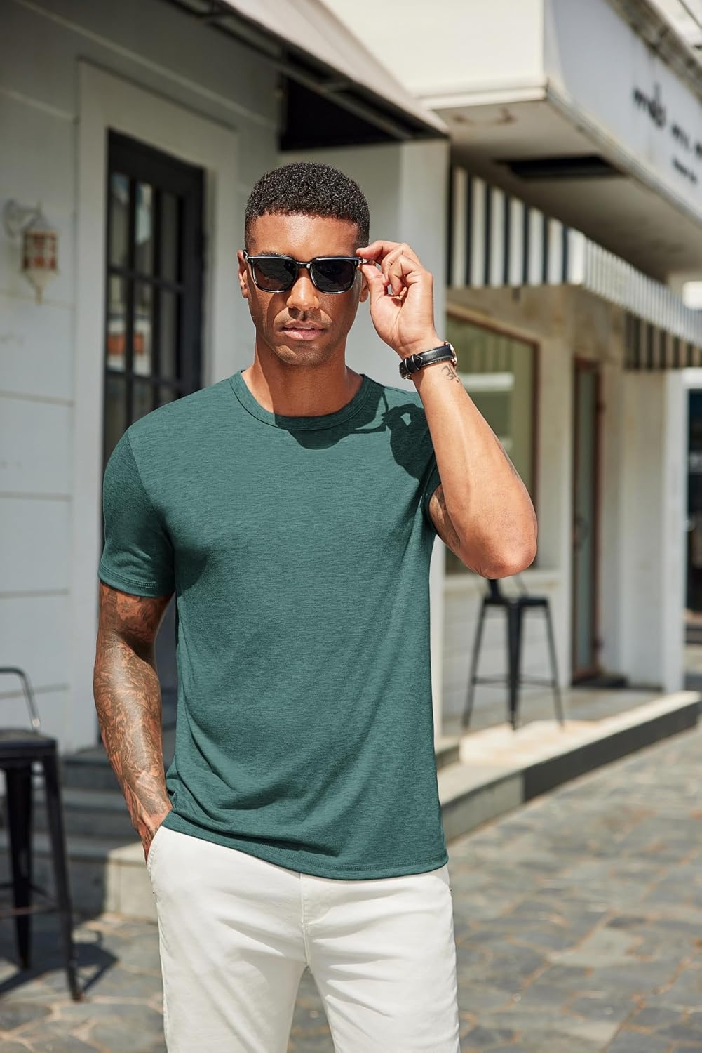 image:imageCOOFANDY Mens T Shirts Short Sleeve Soft Crew Neck Casual Basic Tee Shirts Lightweight breathable fabric basic crewneck design easy to layer or match great for daily wear gifts amp vacationGreen